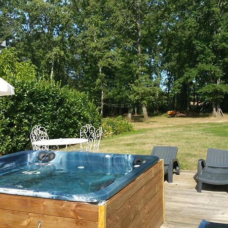 Bienvenue En Perigord Bed and Breakfast Val de Louyre et Caudeau Exteriör bild